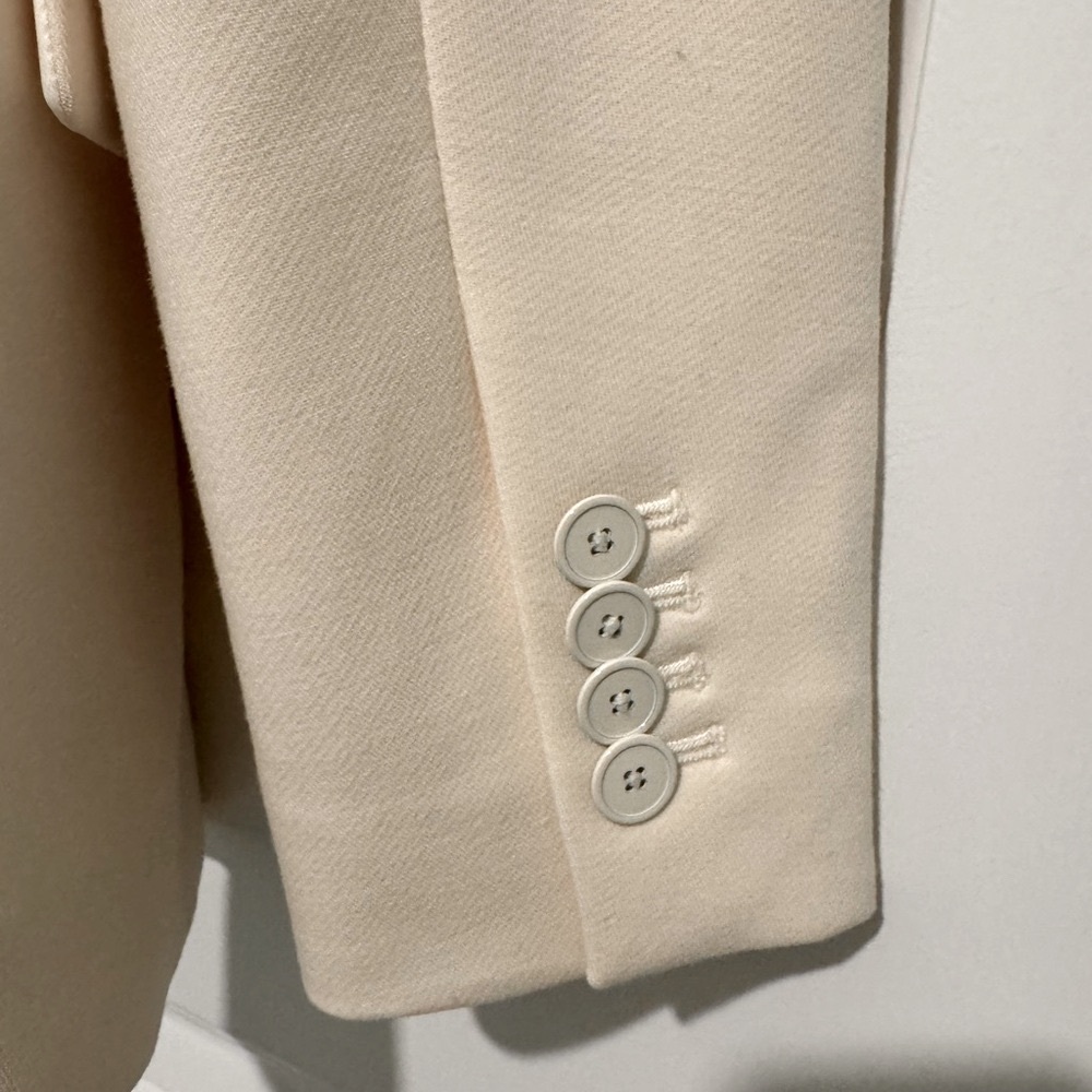 Club Monaco Cream Women’s Tuxedo Blazer - Picture 7 of 7